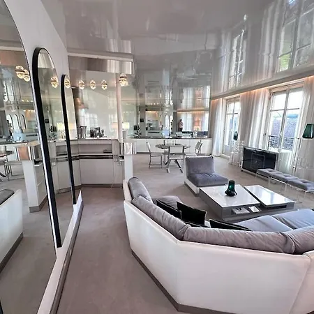 Champs Elysees Amazing View Eiffel Tower Apartamento