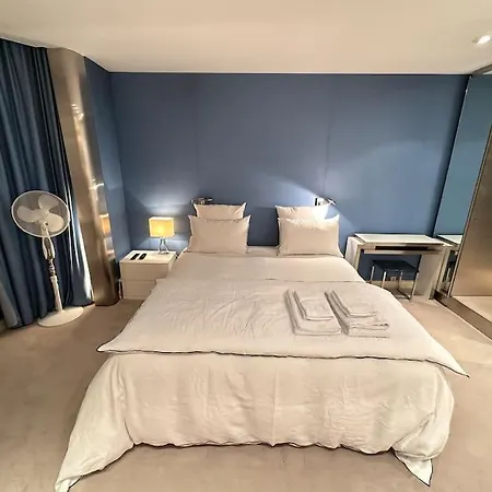 Appartement Champs Elysees Amazing View Eiffel Tower Paris
